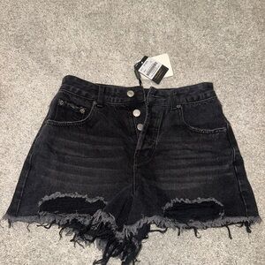 Stylish Black Distressed Women's Shorts Saturday Club Size Small New with Tags